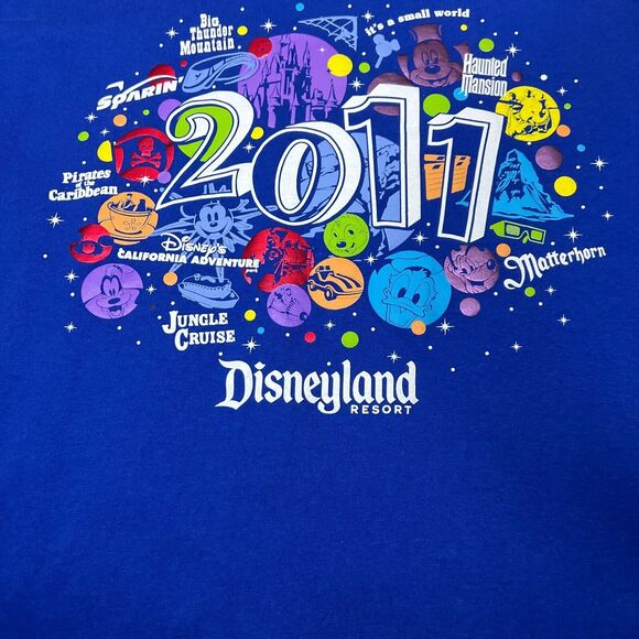 Disney Adult Shirt XXL Blue White Hanes Disneyland Resort 2011 Pullover Tee Mens - Picture 2 of 7